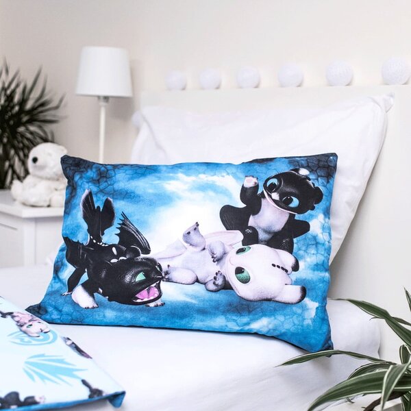 Modré bavlněné dětské povlečení do postýlky 100x135 cm How to Train Your Dragon "Babies" – Jerry Fabrics