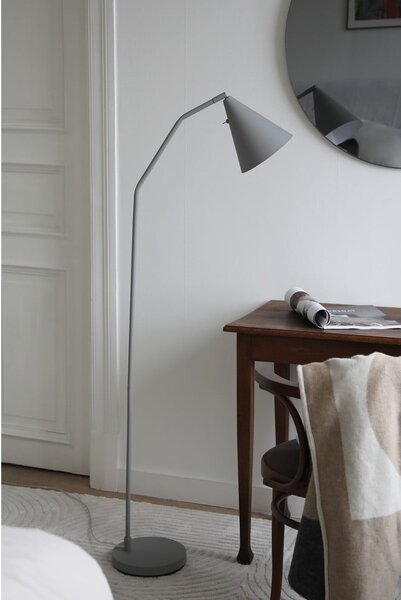 Šedá LED stmívatelná stojací lampa s kovovým stínidlem (výška 144 cm) Funil – Markslöjd