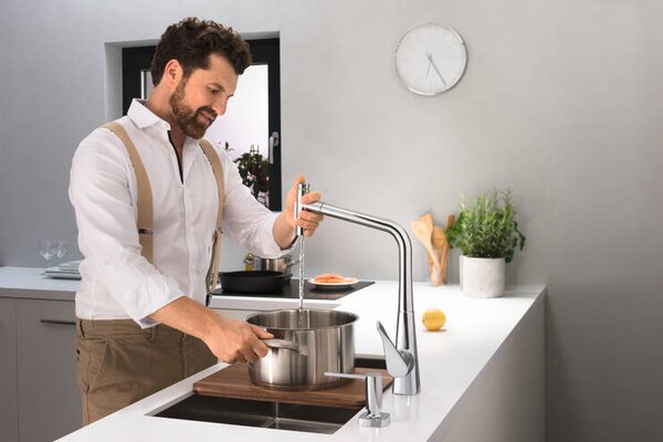 Hansgrohe Metris Select M71 kuchyňská páková baterie 320, vytahovatelná sprška, 2jet, sBox, vzhled nerezu 73816800