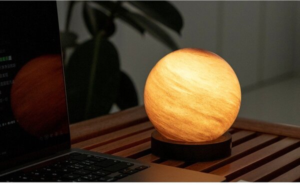 Tmavě hnědá světelná dekorace na USB ø 12 cm Sand Storm – Gingko