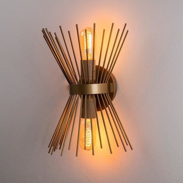 Nástěnné svítidlo ve zlaté barvě Kirpi – Opviq lights
