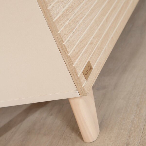 Krémová/v přírodní barvě dětská komoda v dekoru dubu s přebalovacím pultem 110x98x75 cm Sidney – Roba