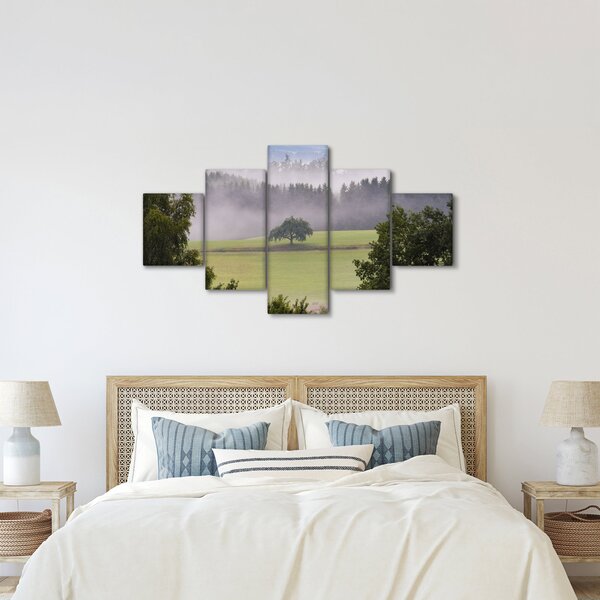 Obraz louky se stromem (125x70 cm)