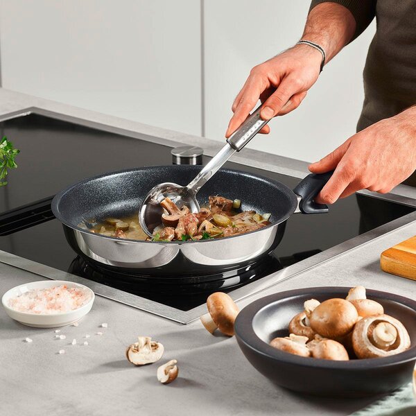 PÁNEV NA SMAŽENÍ 24 cm Fissler