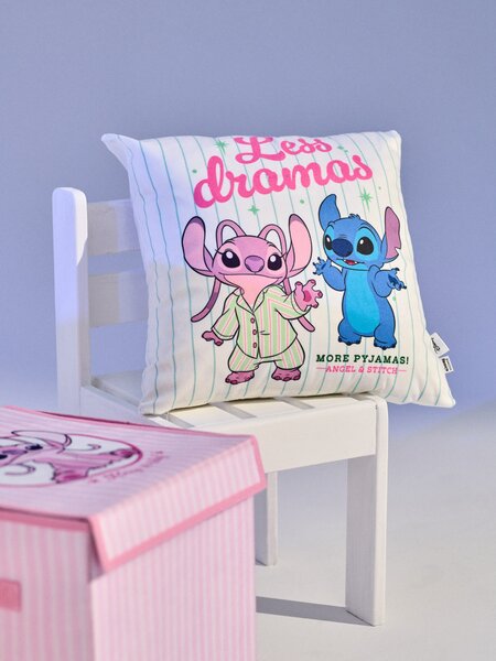Sinsay - Povlak na polštář Stitch - bílá