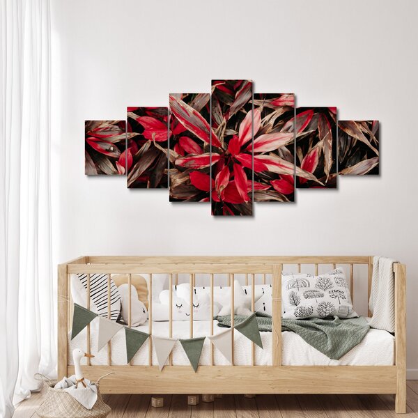 Obraz červených okvětních lístků (210x100 cm)