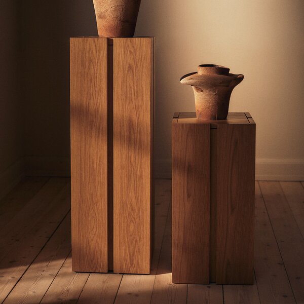 Ferm Living designové odkládací stolky Parcel Pedestal High