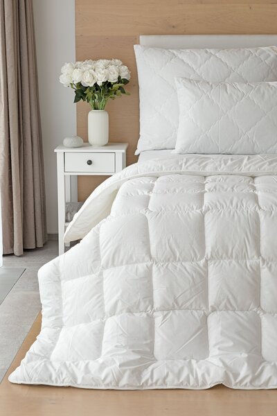 Polštář Sanisleep 100% polyester (duté kuličkové vlákno) 70/90