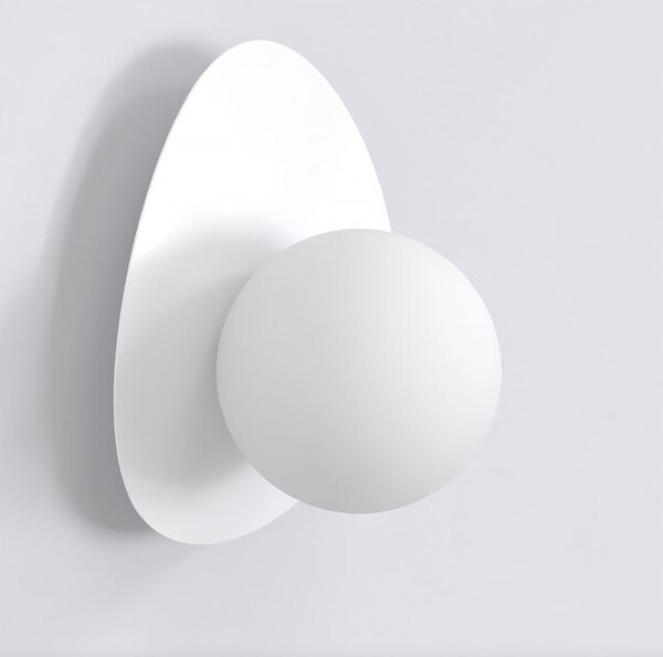 Nástěnné svítidlo OVO K1 – celobílé, sklo, 1× G9, šířka 15 cm