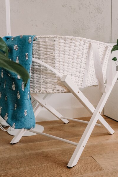 Ahojbaby Stojan na Mojžíšův košík pro miminko Smart White