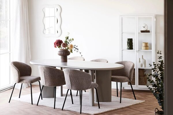 Nordic Living Bílé závěsné zrcadlo Bossar 80 x 54 cm