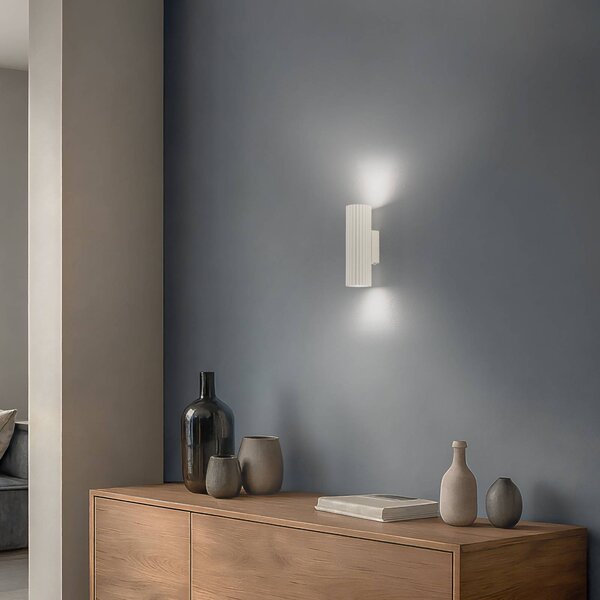 SOLLUX LIGHTING Nástěnné svítidlo Carbon, béžová barva, výška 20 cm, hliník, 2 světla., stmívatelný, Krémová / jantar, Obývací pokoj / jídelna, Hliník, Moderní