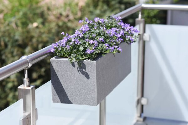 Balkónový truhlík BENNO, vláknocement, šířka 62 cm, šedý