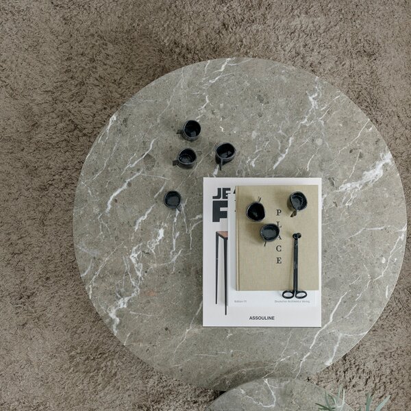 NEW WORKS Konferenční stolek Florence Ø90, Black / Black Marble