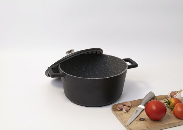 Hrnec 24 cm 4 l MasterClass LightWeight nepřilnavý indukční černý MCMCRD24