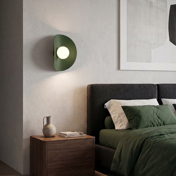 Nástěnné svítidlo FIERO XL – olivově zelené, bílé sklo, 1× G9, šířka 31 cm