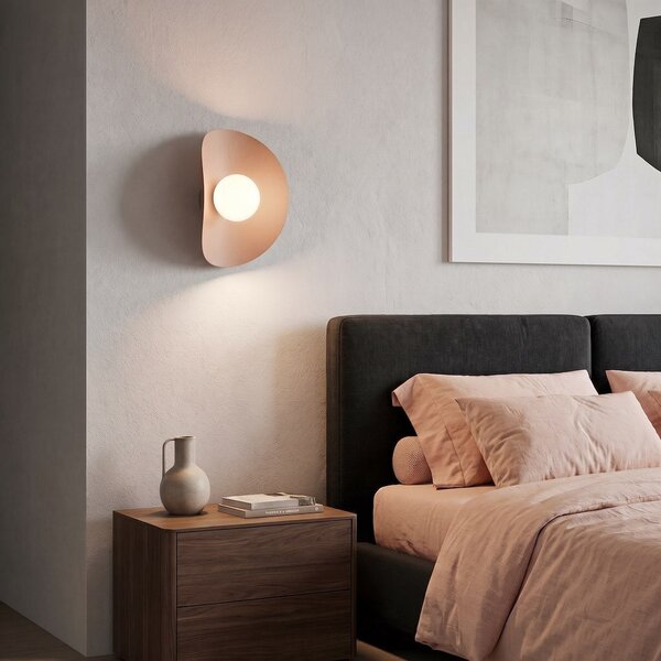 Nástěnné svítidlo FIERO XL – korálové, bílé sklo, 1× G9, šířka 31 cm