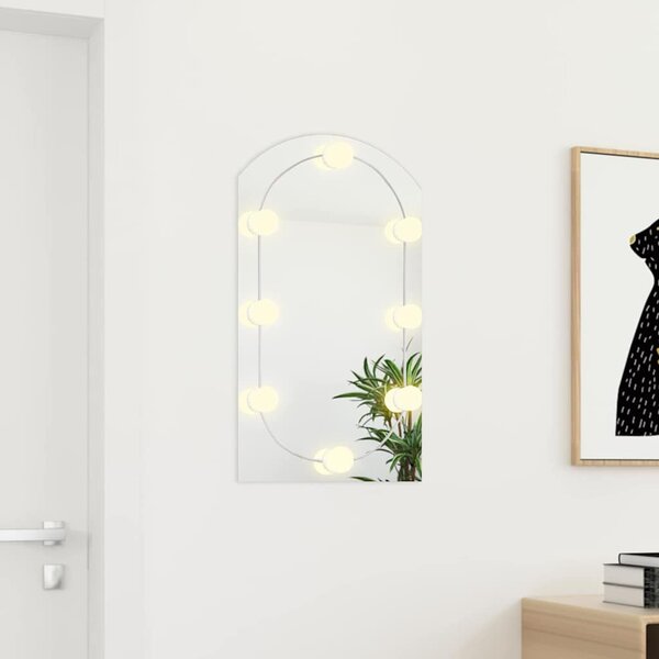 Zrcadlo s LED světly 70 x 40 cm sklo obloukové 3102977