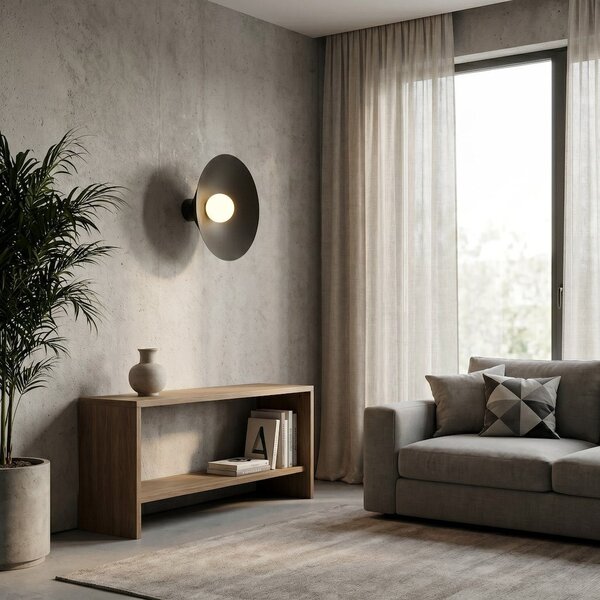 Nástěnné svítidlo MONO K1L – černé, opálové sklo, 1× E14, šířka 50 cm