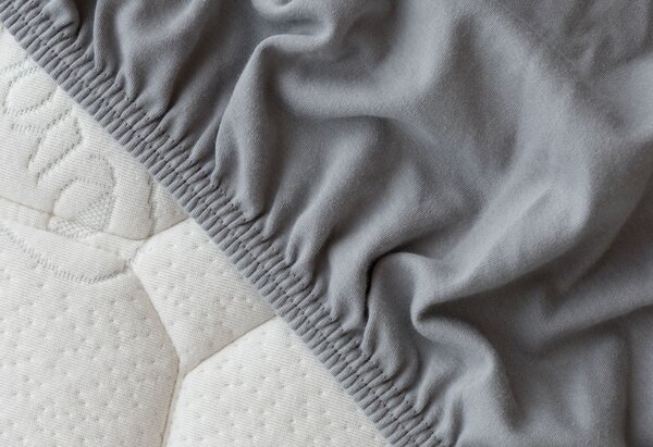 Prostěradlo Světle šedé INTERLOCK Jersey interlock 90-100 x 200-220/35