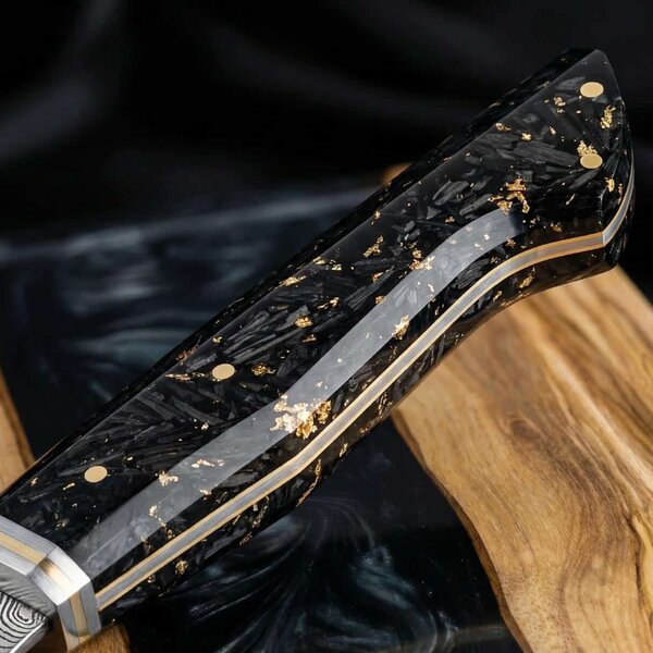Santoku nůž z damaškové oceli AUS10 Kurogane SaKuRo 18,5 cm