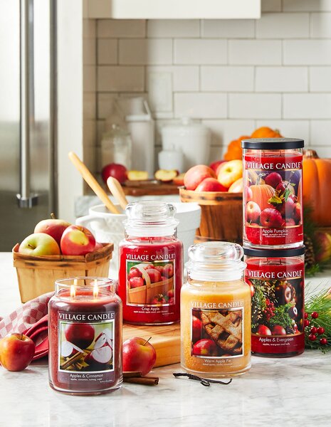 VILLAGE CANDLE Apple Pumpkin Vonná svíčka, 396 g