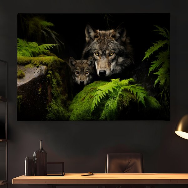Obraz na plátně - Vlk s mládětem se skrývá mezi kameny FeelHappy.cz Rozměr obrazu (Šířka x Výška): 40 x 30 cm