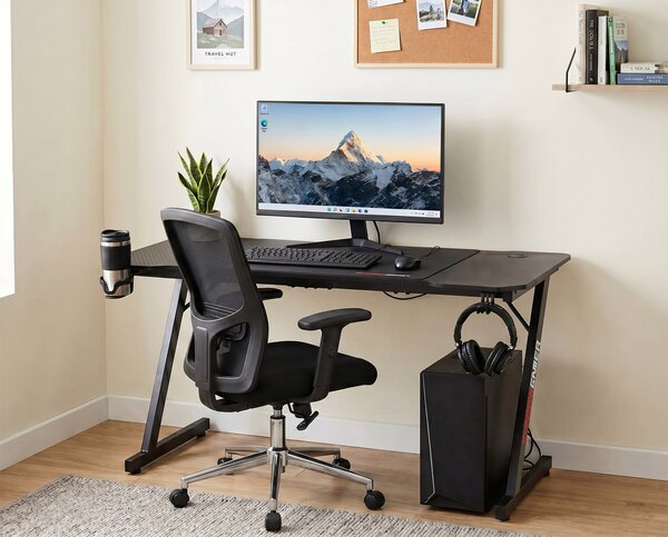 TZB Herní stůl SHADOW GAMER 1.0 140 cm černý