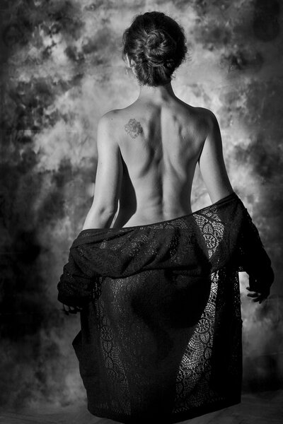 Umělecká fotografie od Petr Vydra - "Odchod v černobílé", rozměr: 40 x 60 cm