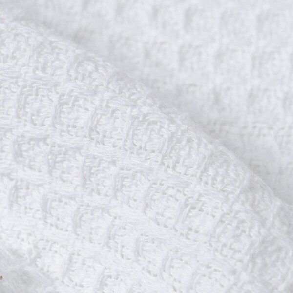 Bílý přehoz z recyklované bavlny 260x280 cm Honeycomb – Ixia