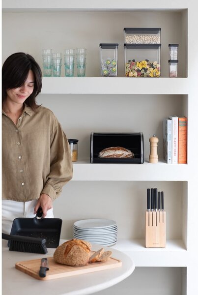 Ocelový chlebník Roll Top – Brabantia