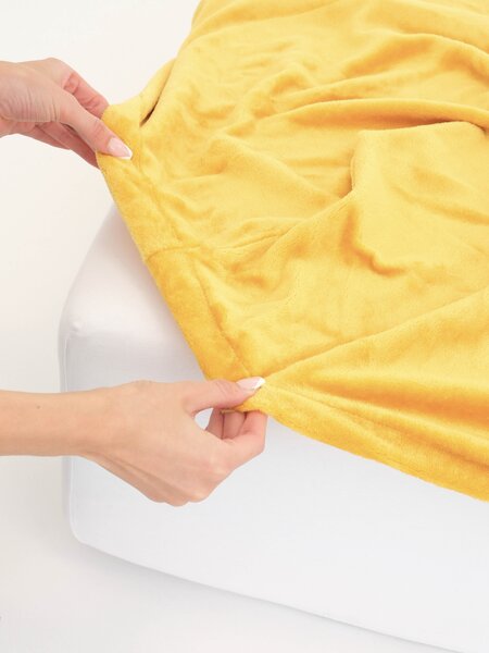 MK Lůžkoviny Prostěradlo mikroplyš Deluxe 90 x 200 cm - hořčicové