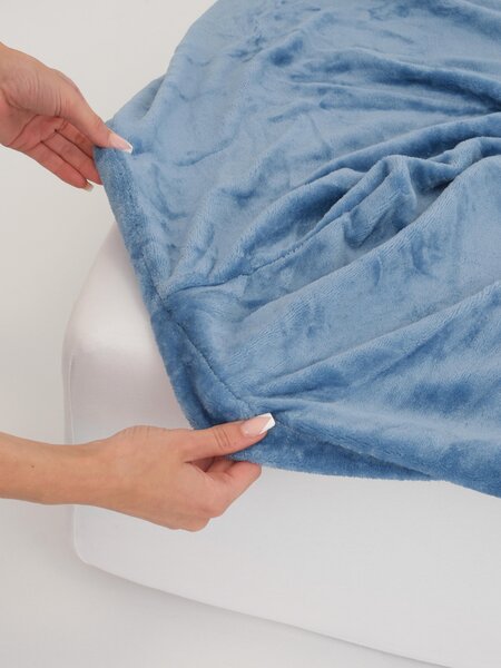 MK Lůžkoviny Prostěradlo mikroplyš Deluxe 140 × 200 cm – nebesky modré