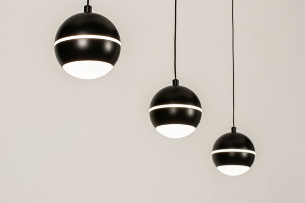 Závěsné designové LED černé svítidlo nad jídelní stůl Bernie Line Nero (LMD)