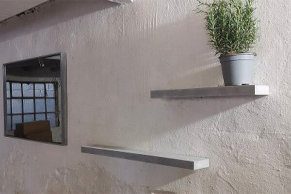 Jan Kurtz designové police Flying Board (šířka 80 cm)