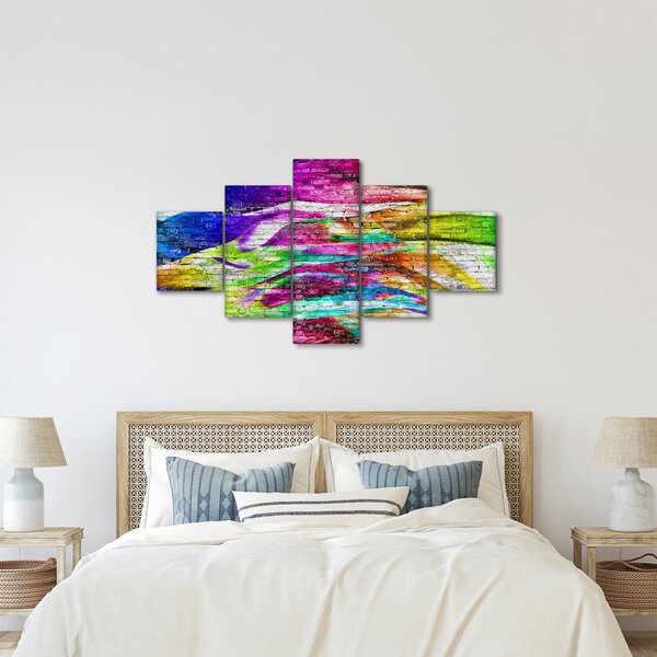 Obraz - Cihlová zeď s barevnými plameny (125x70 cm)