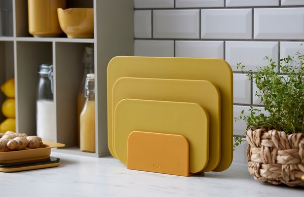-25 % Dny MOMENTI– Rosti Žluté plastové prkénko Choptima 26,5 x 16 cm