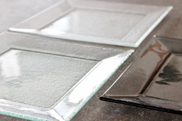 BDK-GLASS Servírovací tác MAXIM 25x25cm Barva: Extra čiré sklo