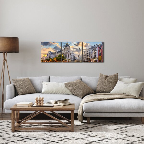 Obraz - Calle Gran Vía, Madrid, Španělsko (s hodinami) (90x30 cm)