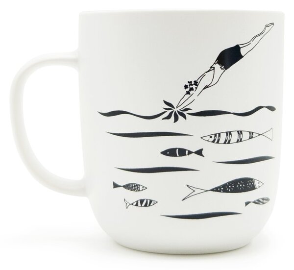 Porcelánový hrnek PPD Plavkyně, bílý, černá kresba, ryby, vlny, 400 ml