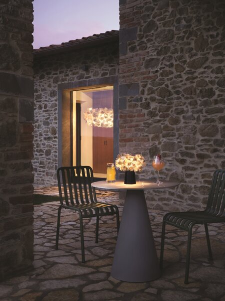 SLAMP CLIT000GNM000BDBLBEU Clizia Mama non Mama Gold Table, stolní lampička s černým podstavcem na baterii, 1,3W LED 2700K, výška 25cm