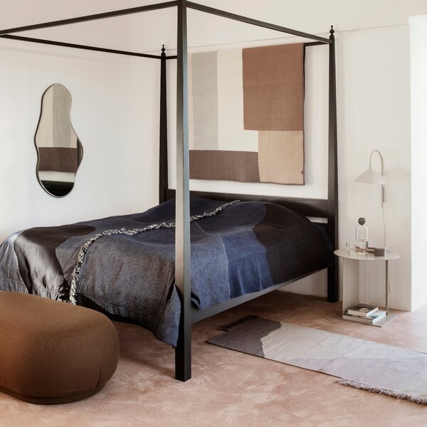 FERM LIVING Nástěnná lampa Arum Swivel, Cashmere