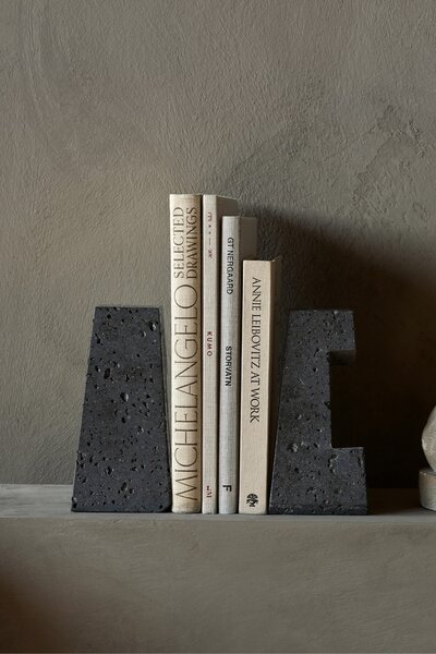 Audo Copenhagen designové zarážky na knihy Converge Bookends