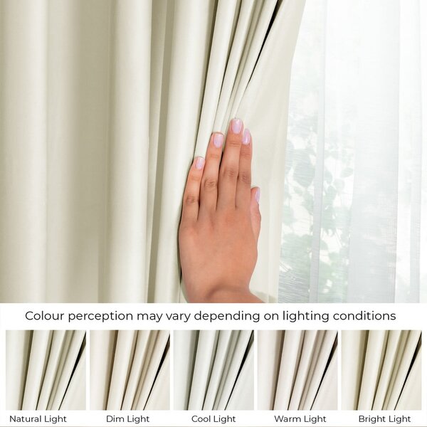 Krémový sametový dimout závěs 140x245 cm Pleat – Restilo