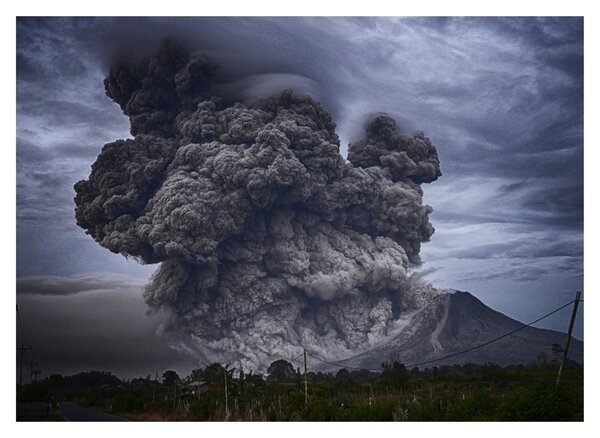 Skleněný obraz - Sopečná erupce (70x50 cm)
