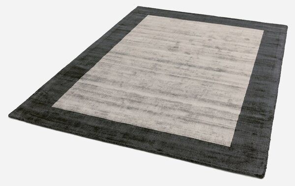 Černý koberec Ife Border Charcoal Silver Rozměry: 120x170 cm