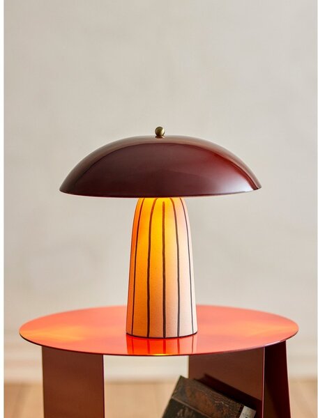 Keramická stolní lampa s kovovým stínidlem (výška 32 cm) Arvid – Bloomingville