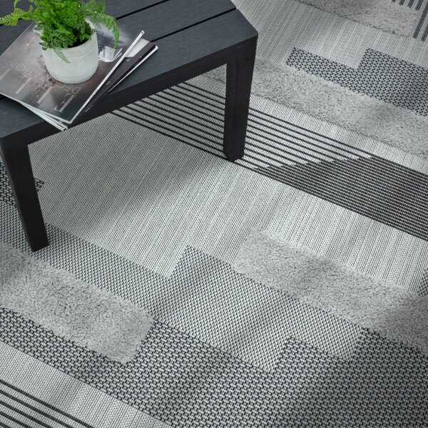 Tribeca Design Kusový koberec Mola Black/Grey Geometric Rozměry: 80x150 cm