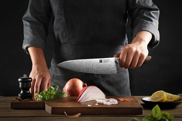 Šéfkuchařský nůž XinZuo B46D 8"