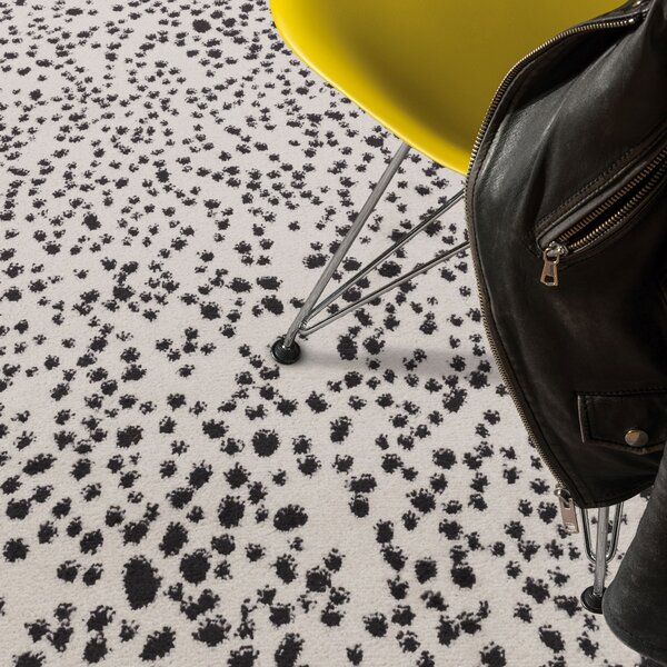 Tribeca Design Kusový koberec Jars Black Spotty Rozměry: 66x240 cm